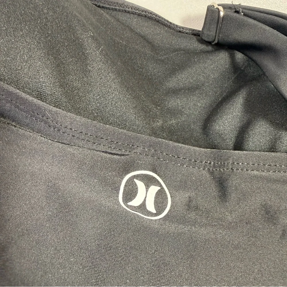 Hurley sleek sporty